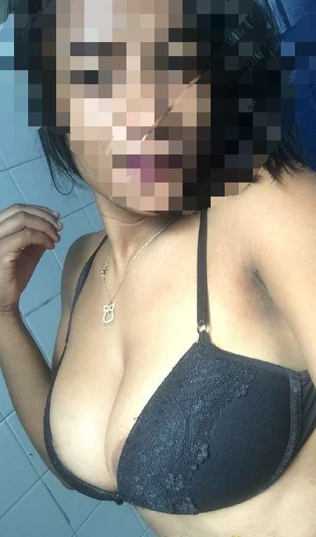 Fotos da cunhada peituda pelada e fodendo