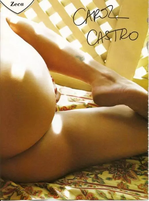 Carol Castro Nua Exibindo Sua Bucetinha Peludinha na Playboy